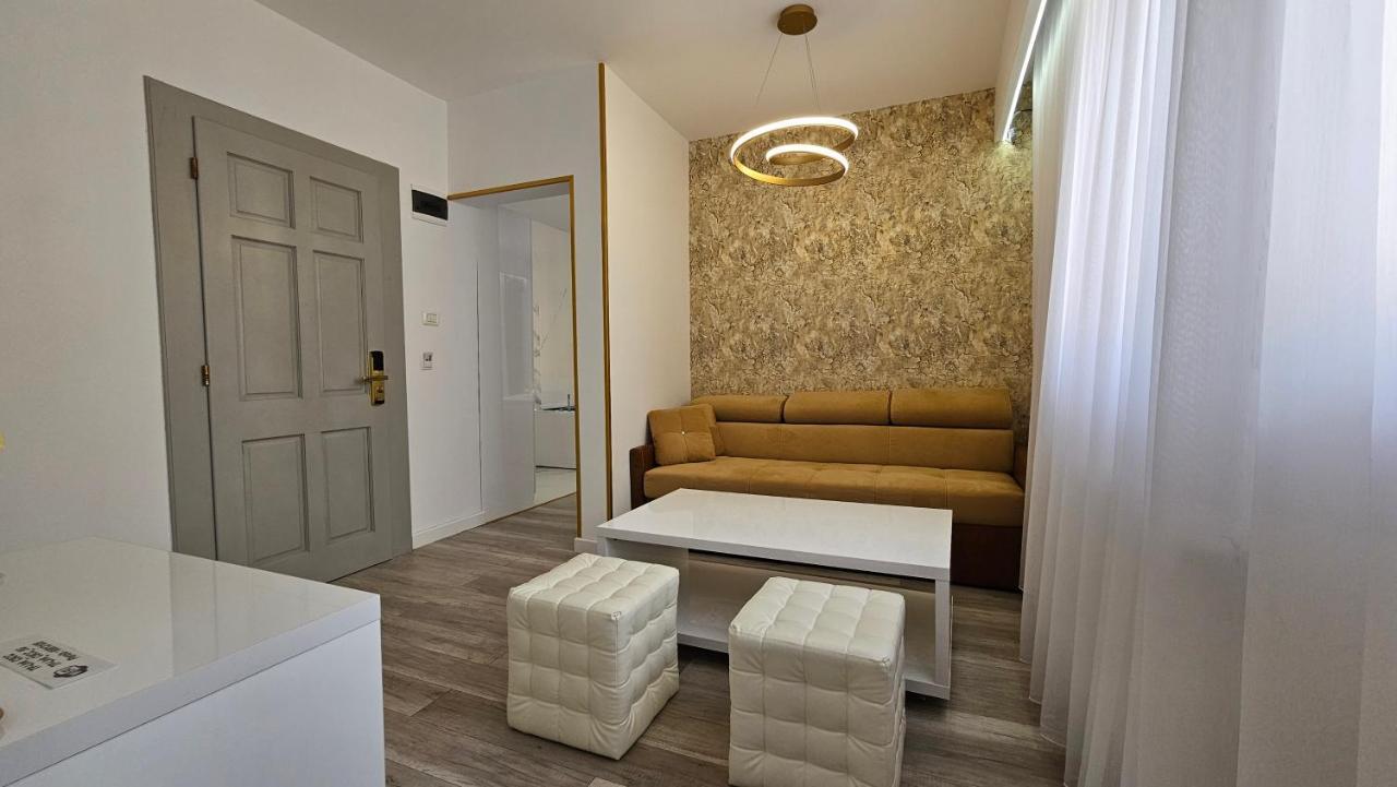 Bed and Breakfast Colt De Rai Resita Zewnętrze zdjęcie